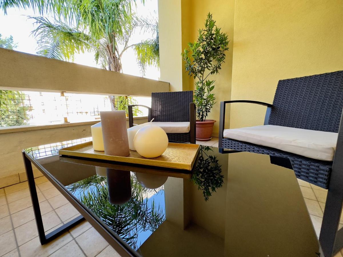 Salento Sweet Home - Obelisco Luxury Apartment Lecce Dış mekan fotoğraf